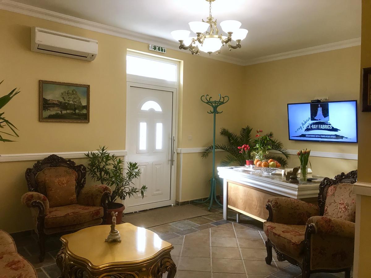 Family Hotel Garden Κάρτζαλι Εξωτερικό φωτογραφία